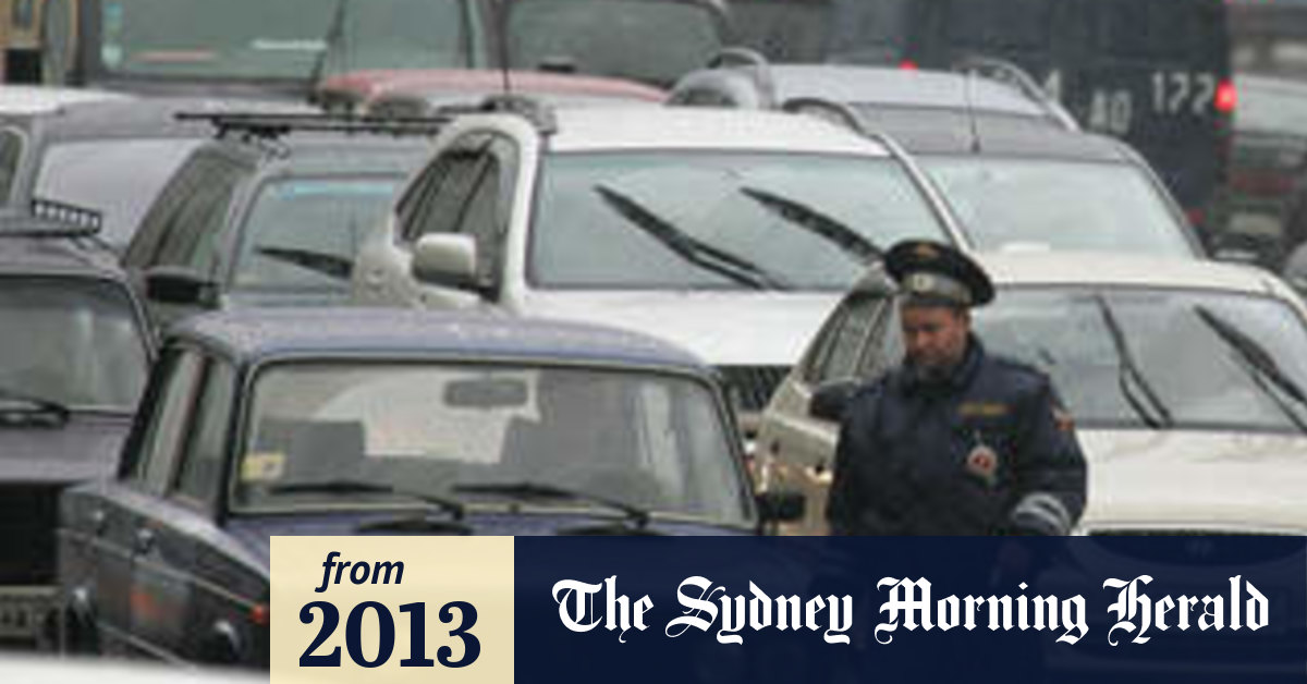 Moscow execs hire ambulances to beat the traffic